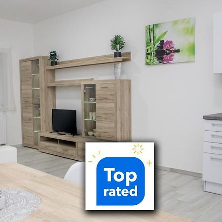 Trika Apartman Sárvár المظهر الخارجي الصورة
