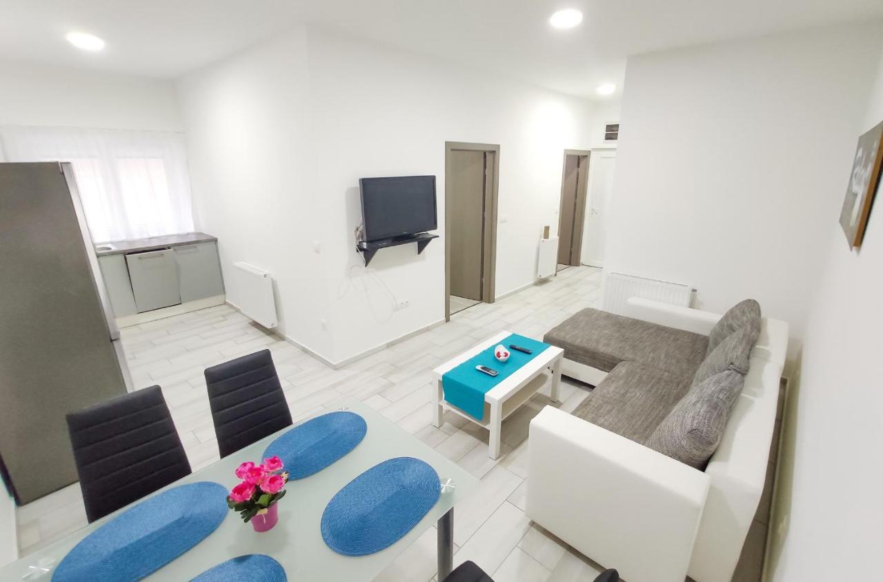 Trika Apartman Sárvár المظهر الخارجي الصورة